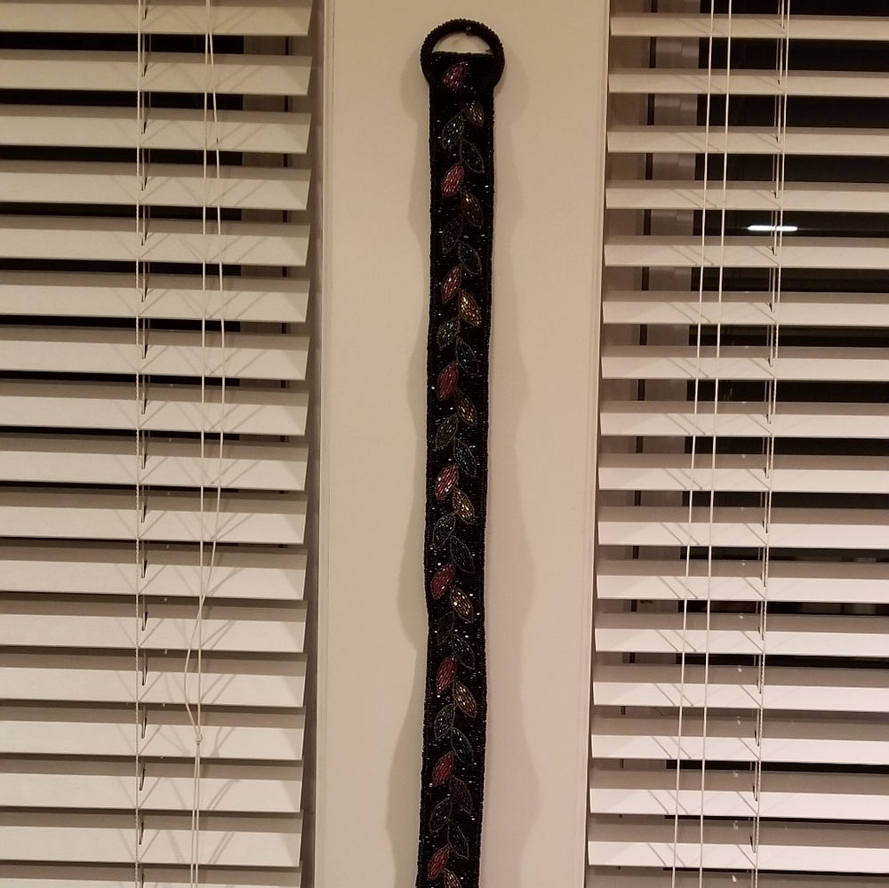 Vintage Collectif Beaded Belt
